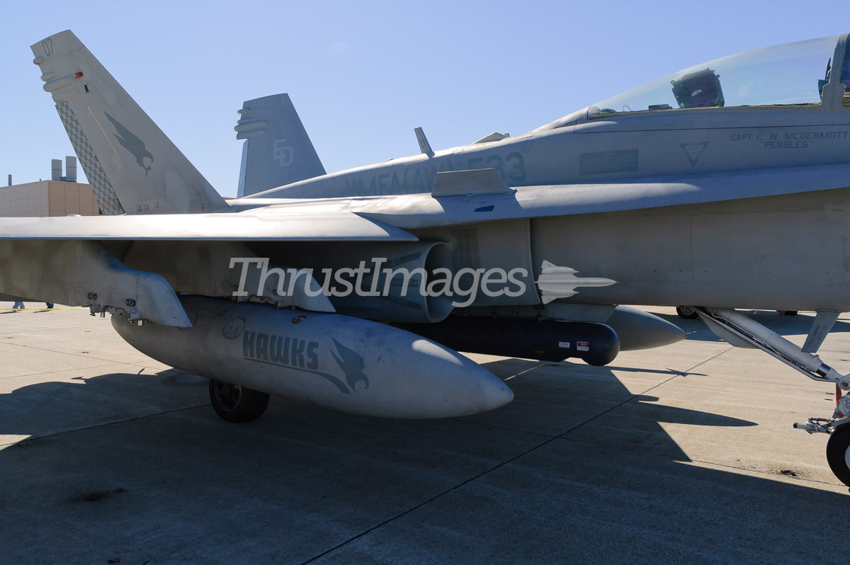 McDonnell Douglas F/A-18D Hornet 164872 / ED-07 (cn 1204/D117) V